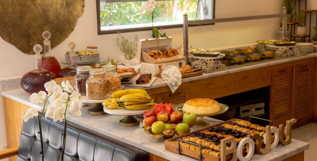 Lily & Bloom Boutique Hotel