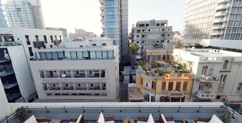 Lily & Bloom Boutique Hotel