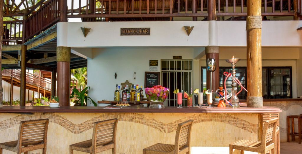 Kena Beach Hotel 4*