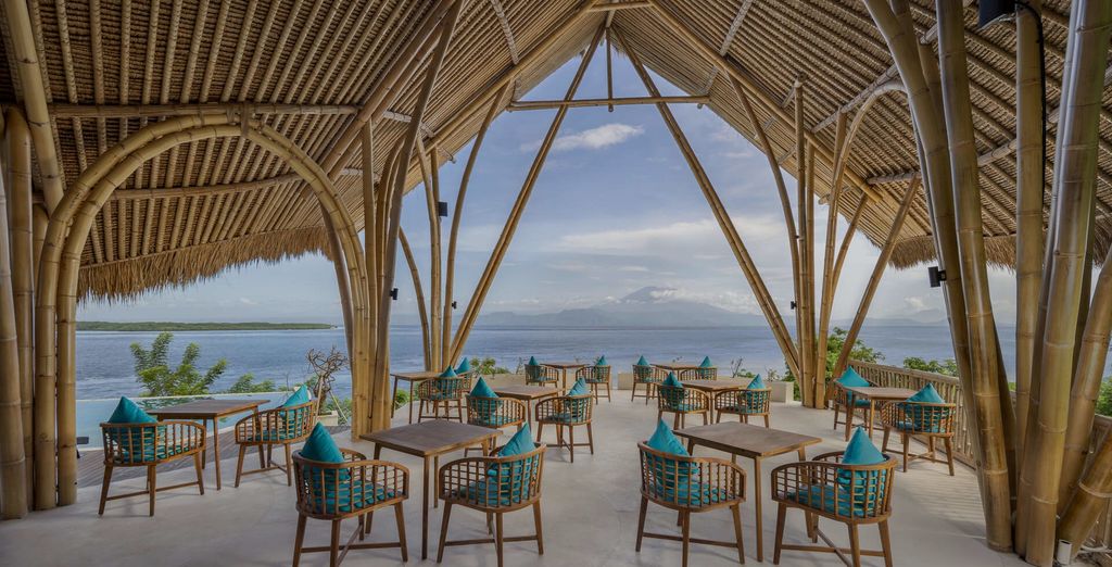 Plataran Ubud Hotel & Spa 5*, Pramana Natura Nusa Penida 4* e Renaissance Bali Nusa Dua Resort 5*