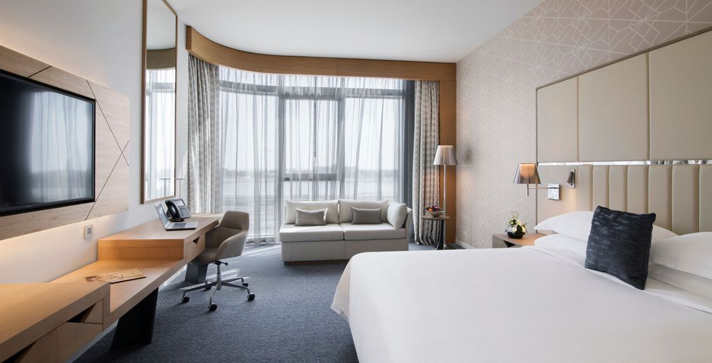 Hotel Pearl Rotana Capital Centre 4*