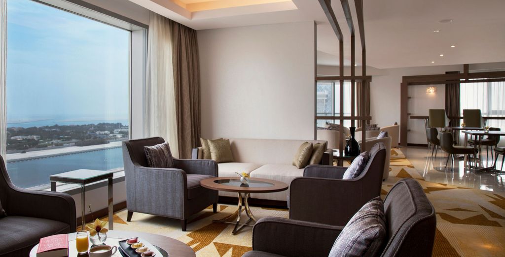 Hotel Pearl Rotana Capital Centre 4*