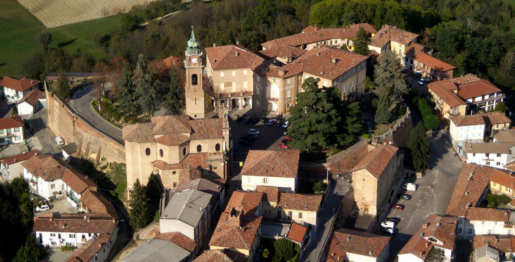 Tour "Vie del tartufo e Barolo"