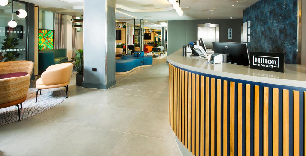 Hampton by Hilton Park Royal 4*