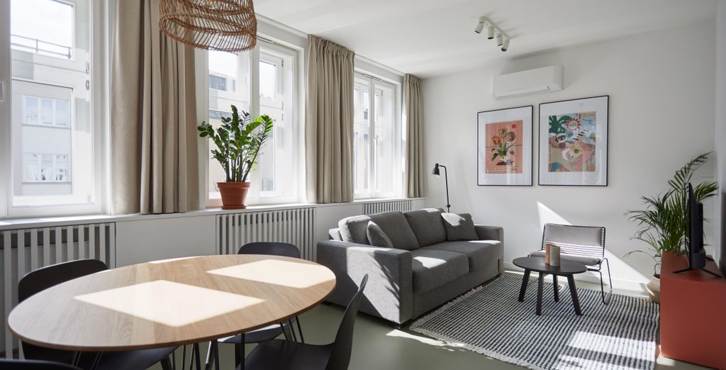 Plantonia Aparthotel 4*