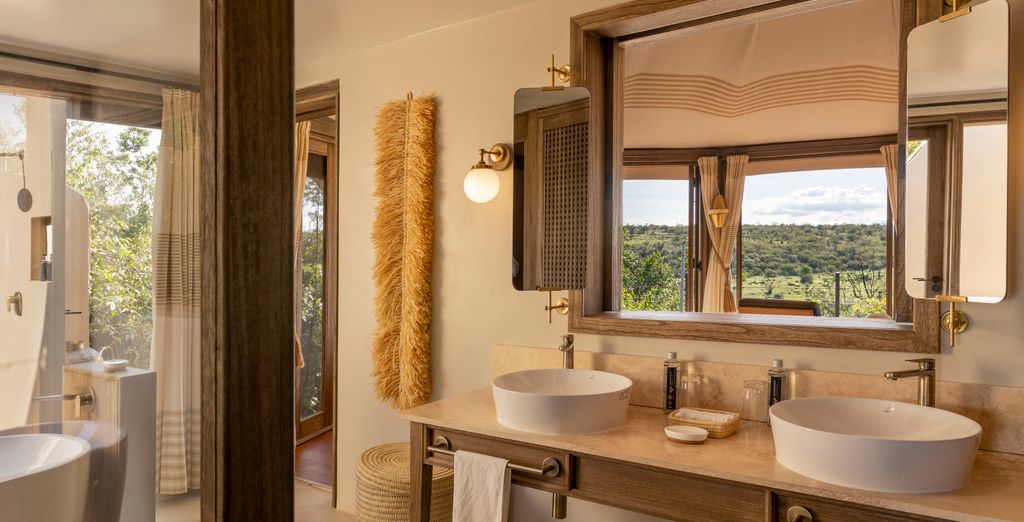 Hemingways Nairobi 5* + Hemingways Ol Seki Mara + Hemingways Watamu 5*