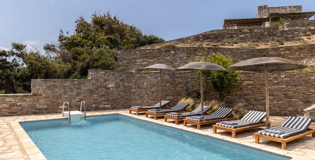 Acron Villas 4*