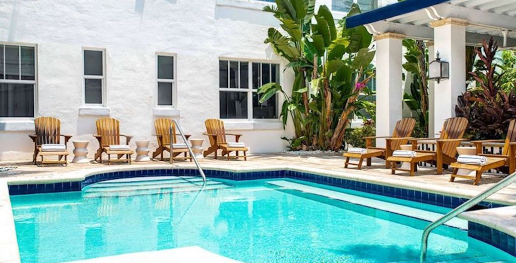 Blue Moon Hotel 4*