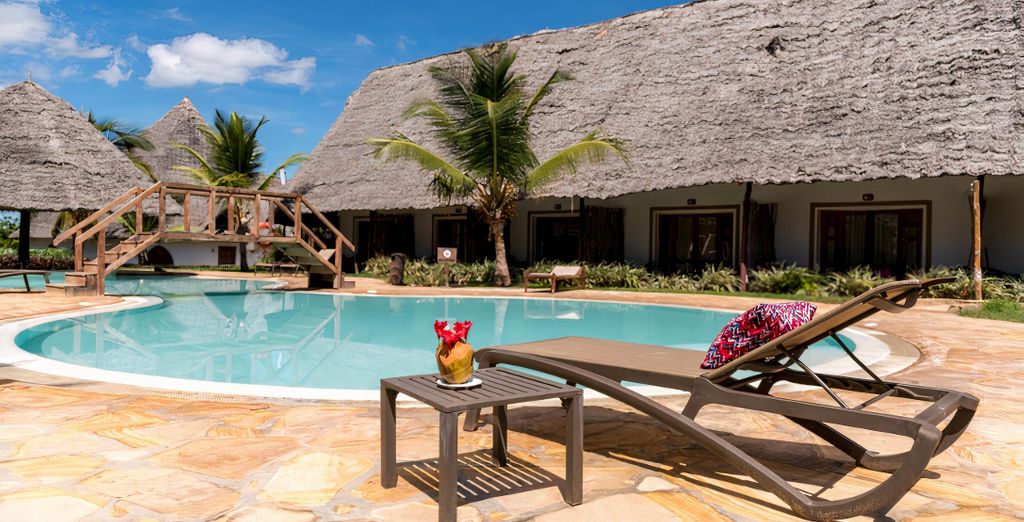 Karafuu Beach Resort And Spa 5*