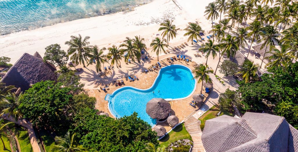 Karafuu Beach Resort And Spa 5*