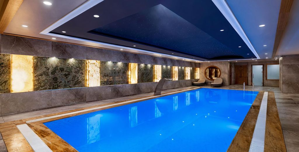 Ramada by Wyndham Istanbul Pera 5*