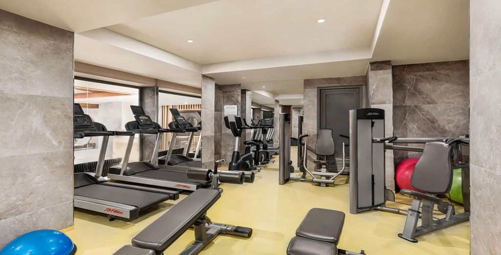 Ramada by Wyndham Istanbul Pera 5*