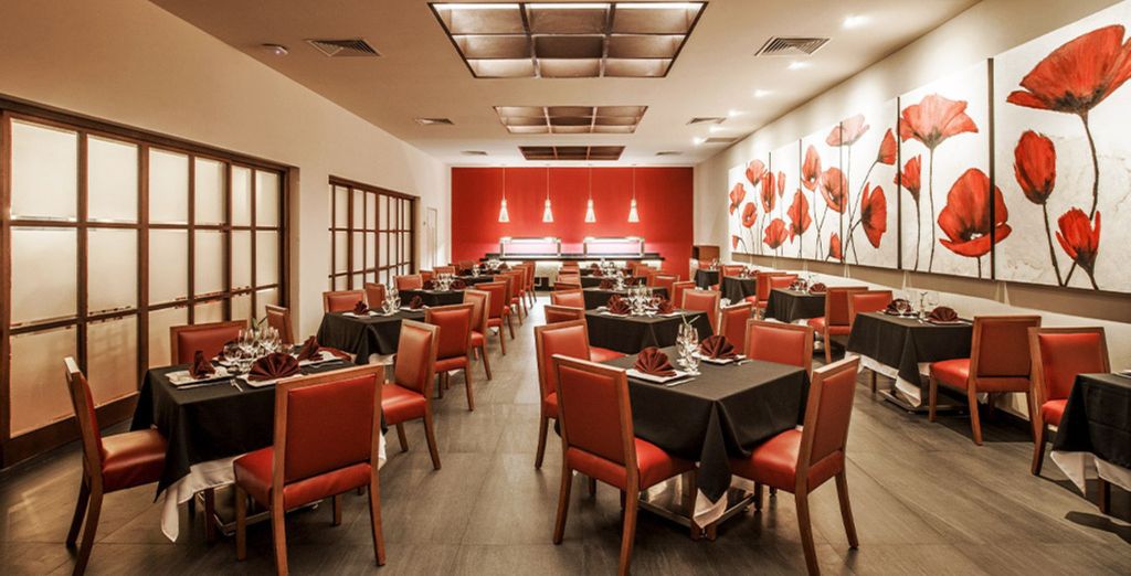 Combinado 4*: New York Hilton Midtown y Allegro Playacar desde 7 noches