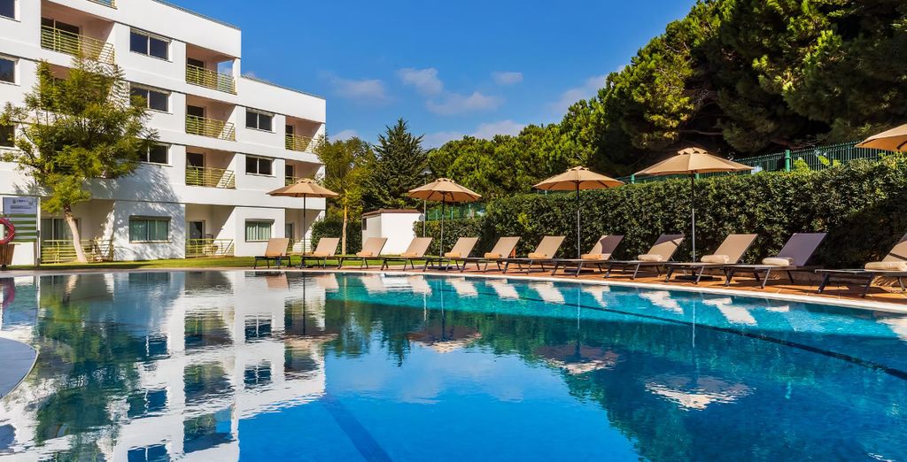Patio Suite Hotel 4*