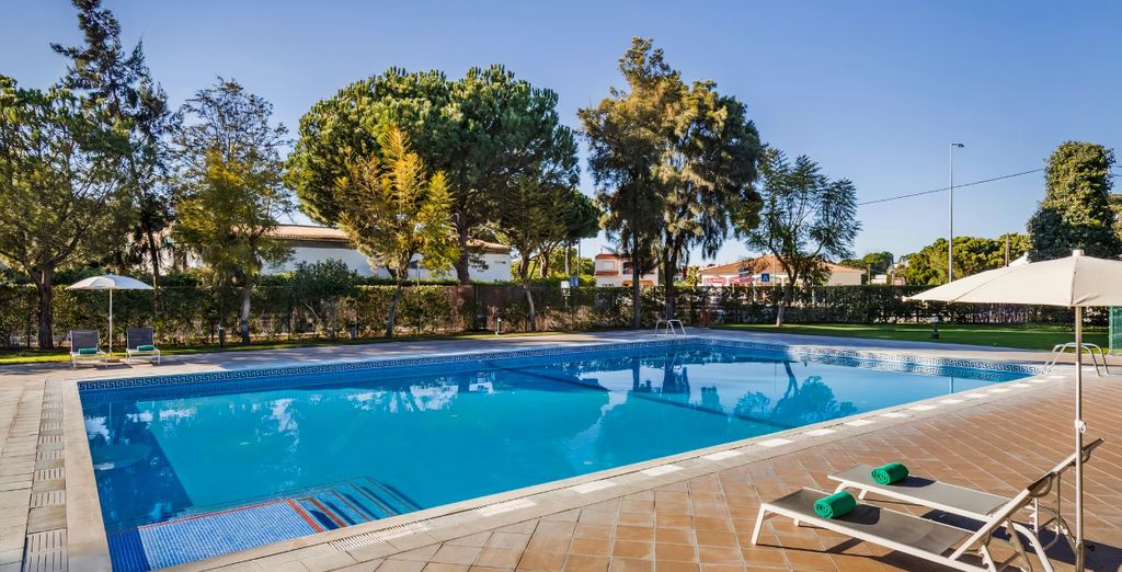 Patio Suite Hotel 4*