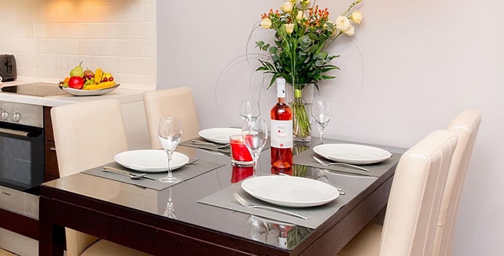 Escala Hotel & Suites 4*