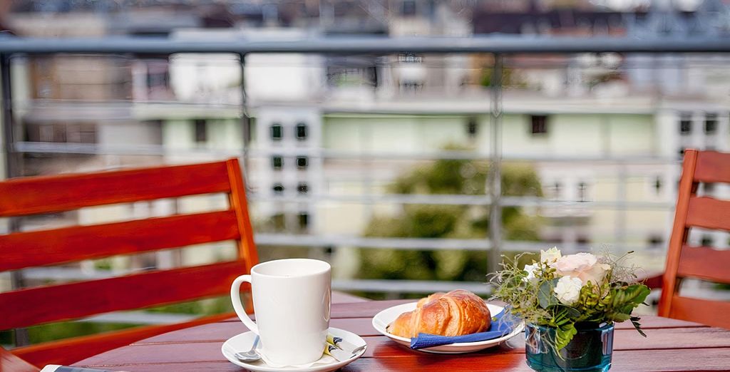 Escala Hotel & Suites 4*