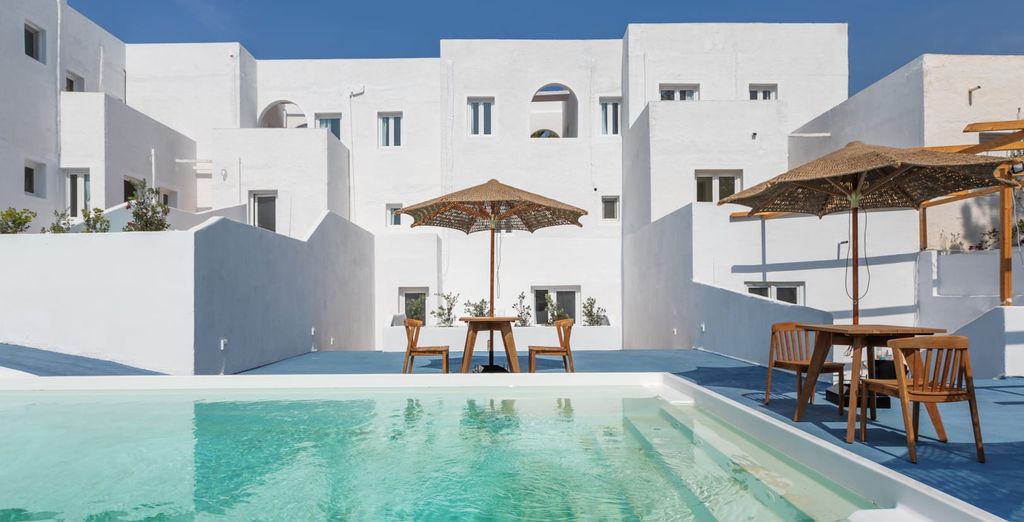 Voca Hotel & Suites 4*