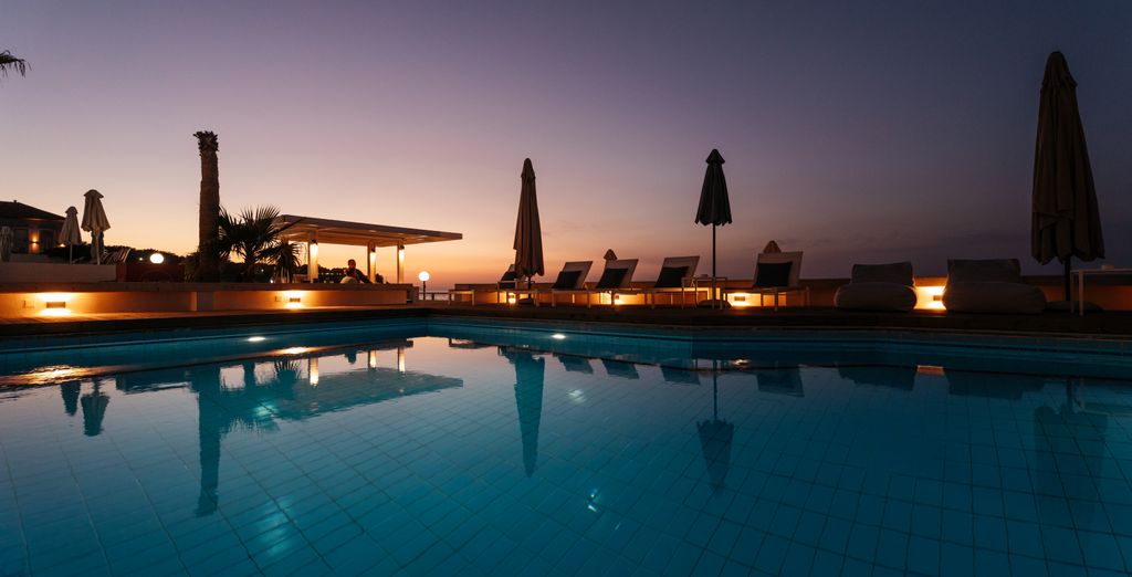 Petradi Beach Lounge Hotel 4*