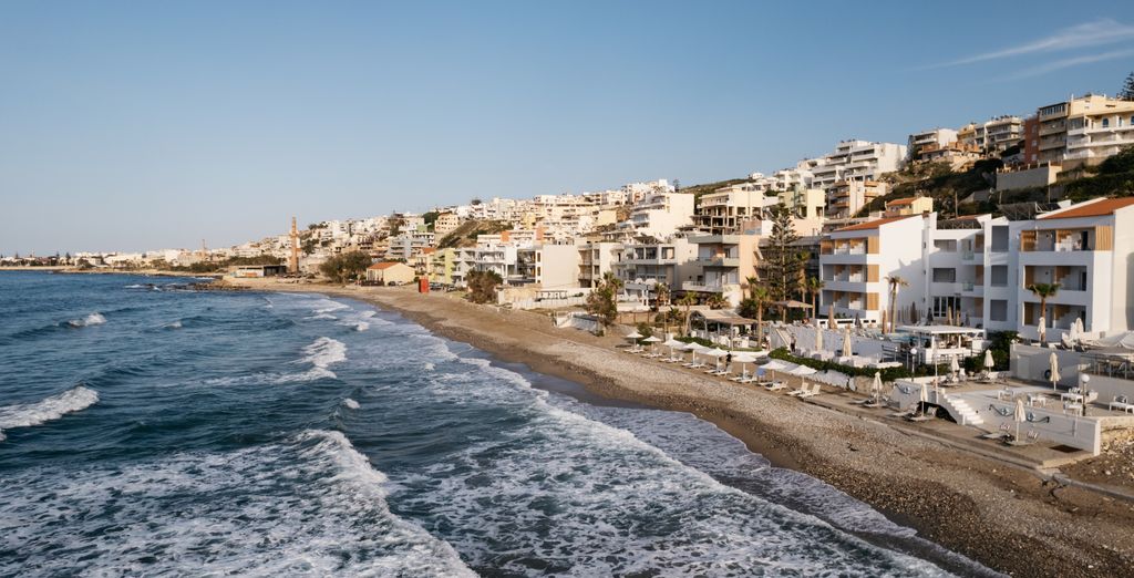 Petradi Beach Lounge Hotel 4*