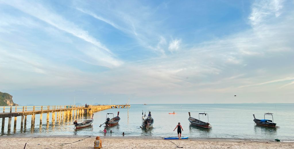 Diamond Cottage Resort & Spa 4*, Baan Taranya Resort 4* e Khao Lak Laguna 4*