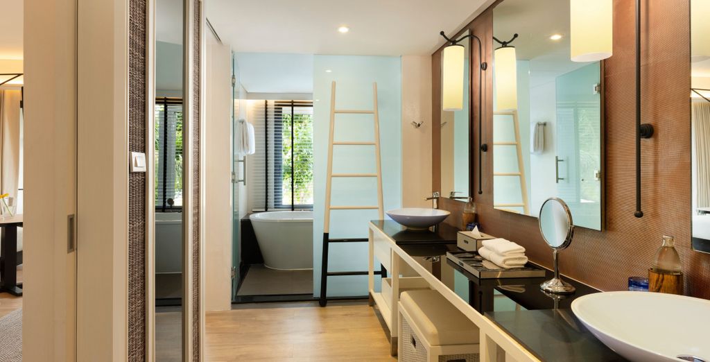 Aira Hotel Bangkok 4* e The ShellSea Krabi-SHA Plus 5*