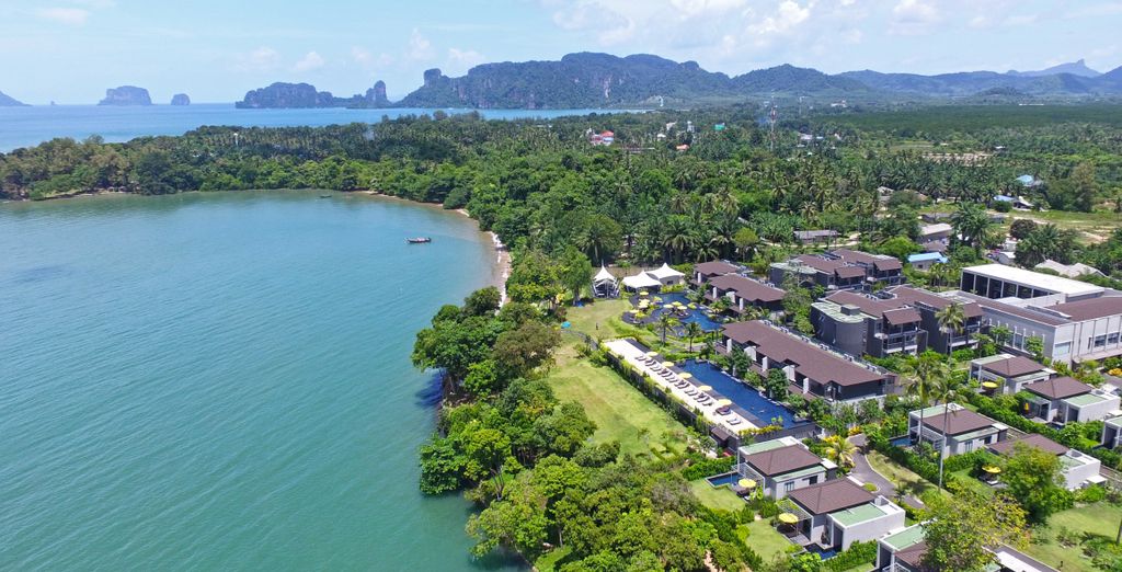 Aira Hotel Bangkok 4* e The ShellSea Krabi-SHA Plus 5*