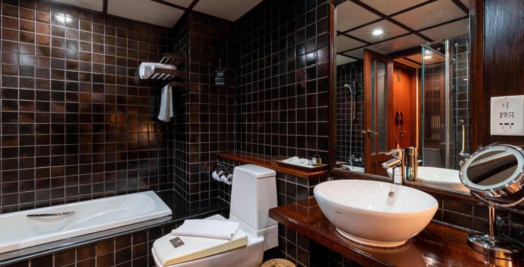 Diamond Cottage Resort & Spa 4*, Baan Taranya Resort 4* e Khao Lak Laguna 4*
