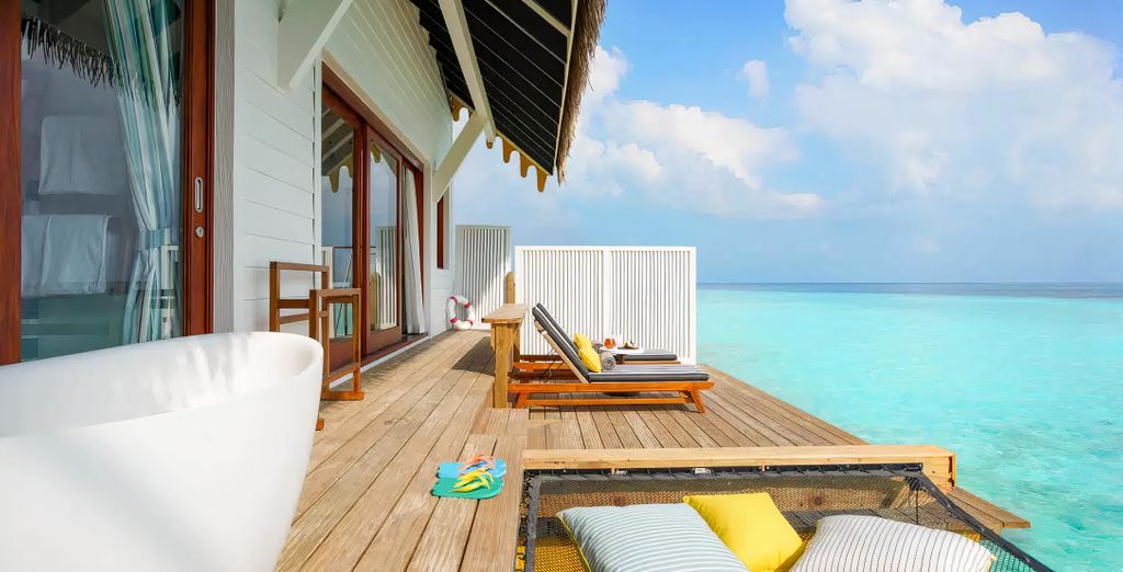 Saii Lagoon Curio Collection by Hilton 5*