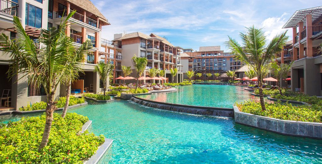 Combinato The Charm Resort Phuket 4*, Koh Yao Yai Village - SHA Extra Plus 4* e Mai Holiday by Mai Khao Lak 5*