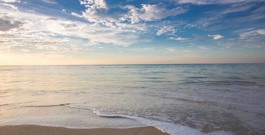 Combinato The Charm Resort Phuket 4*, Koh Yao Yai Village - SHA Extra Plus 4* e Mai Holiday by Mai Khao Lak 5*