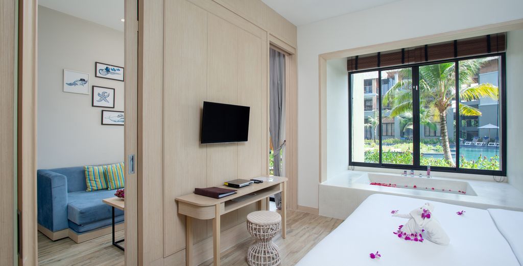 Combinato The Charm Resort Phuket 4*, Koh Yao Yai Village - SHA Extra Plus 4* e Mai Holiday by Mai Khao Lak 5*
