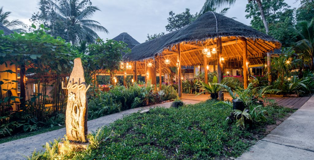 Combinato The Charm Resort Phuket 4*, Koh Yao Yai Village - SHA Extra Plus 4* e Mai Holiday by Mai Khao Lak 5*
