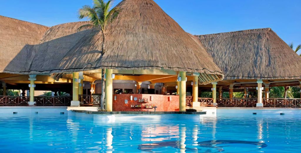 Grand Palladium Kantenah Resort & Spa  5*