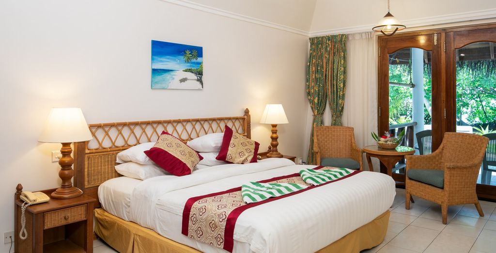 Fihalhohi Island Resort 4*