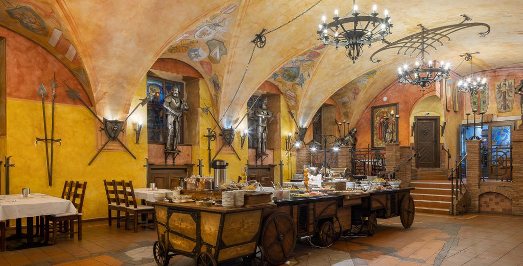 Pytloun Old Armoury Hotel Prague 4*