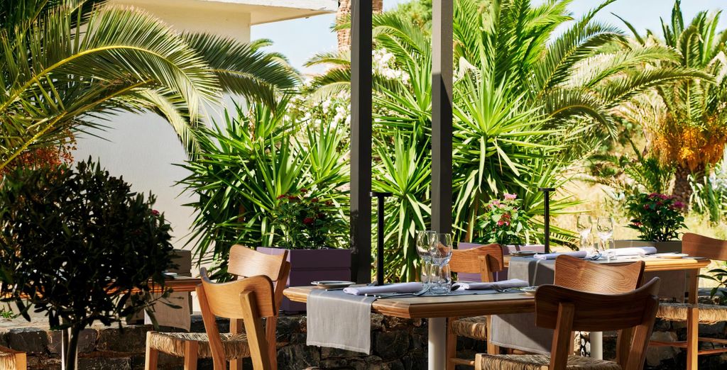 Civitel Creta Beach 4*