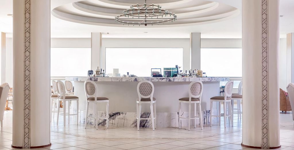 Civitel Creta Beach 4*