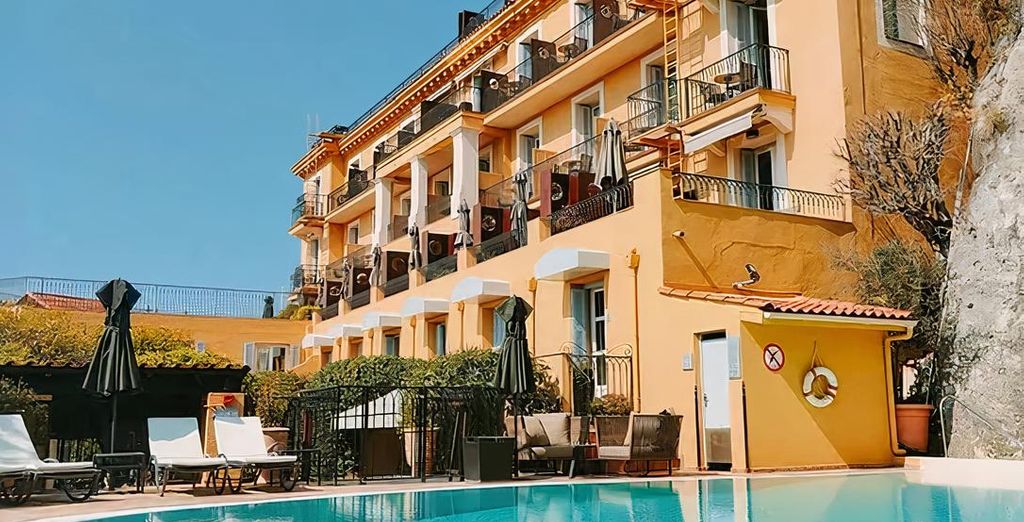 Hotel la Perouse Nice 4*