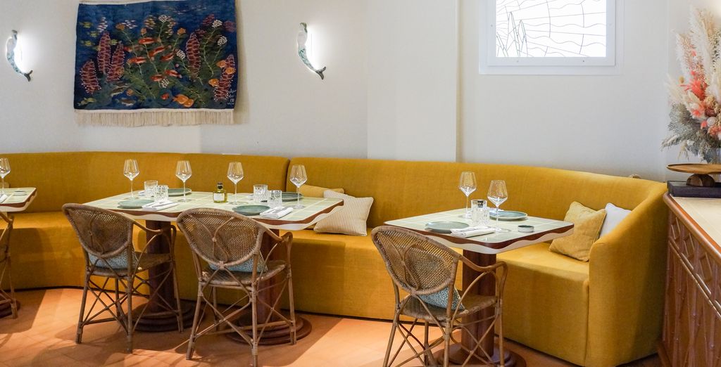 Hotel la Perouse Nice 4*