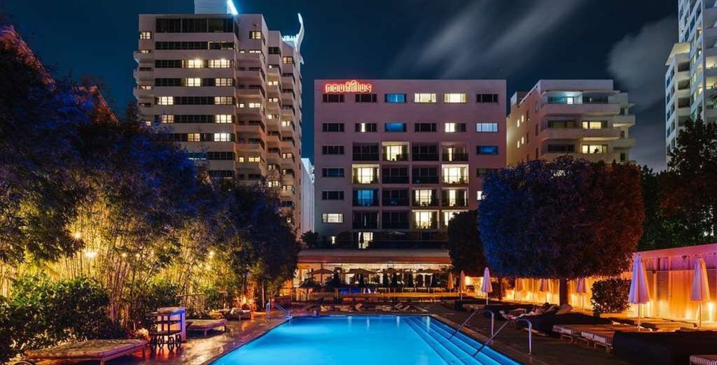 Nautilus Sonesta Miami Beach 4*