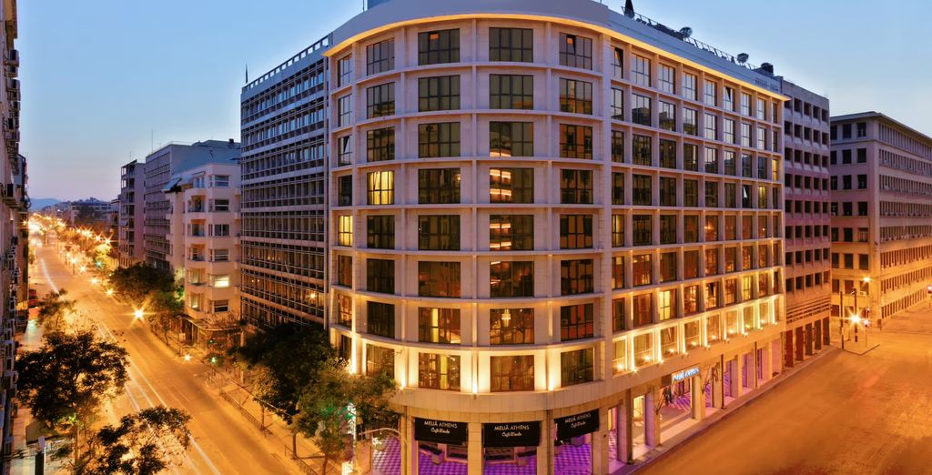 Melià Athens 4*