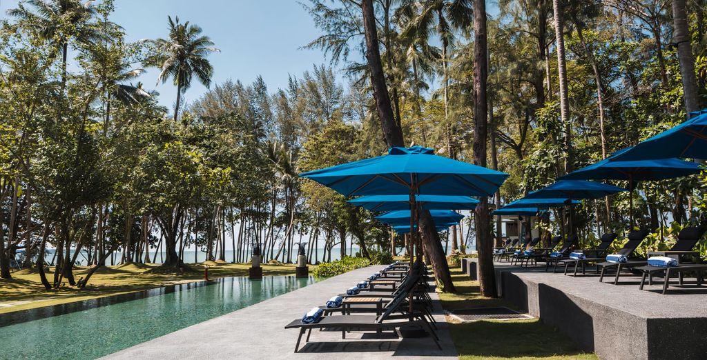 Avani + Khao Lak Resort 5* 