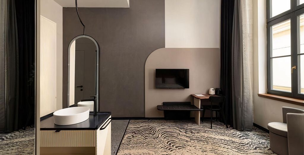 Hotel Gin Budapest 4*