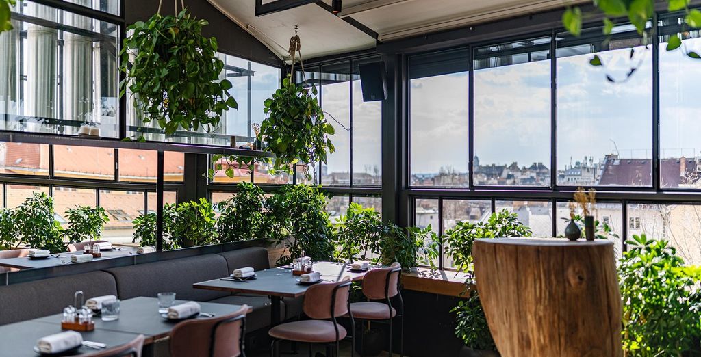 Hotel Gin Budapest 4*