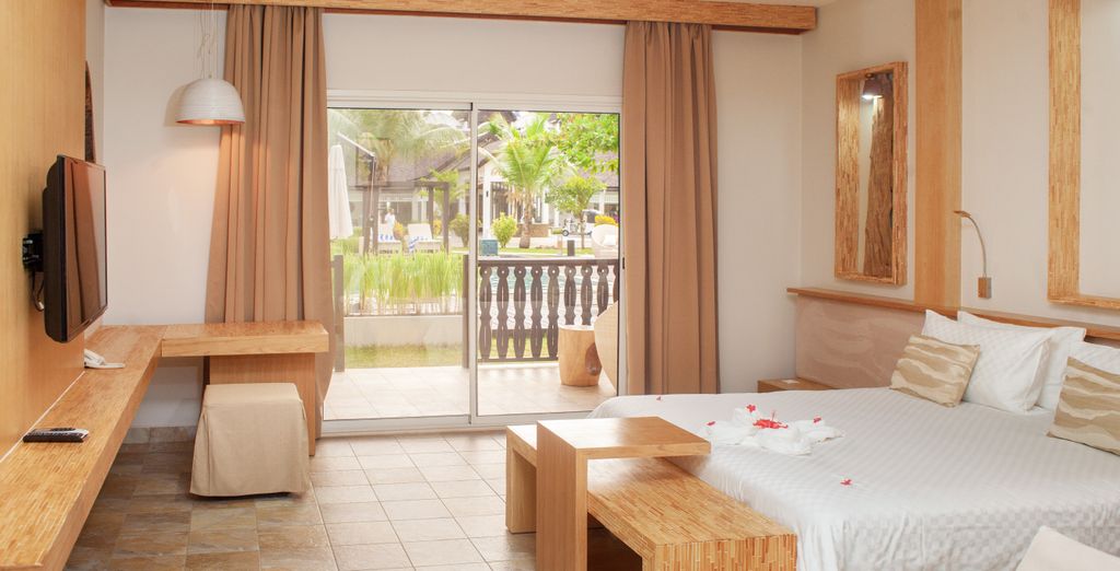 Royal Beach 4*