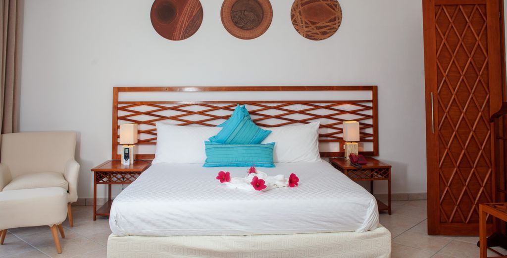 Royal Beach 4*