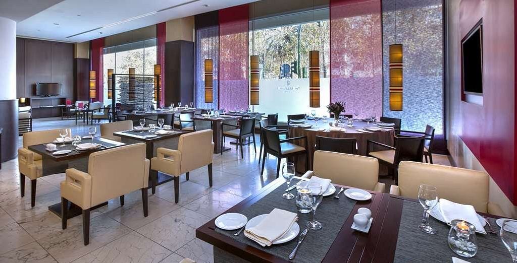 NH Collection Sevilla 4*