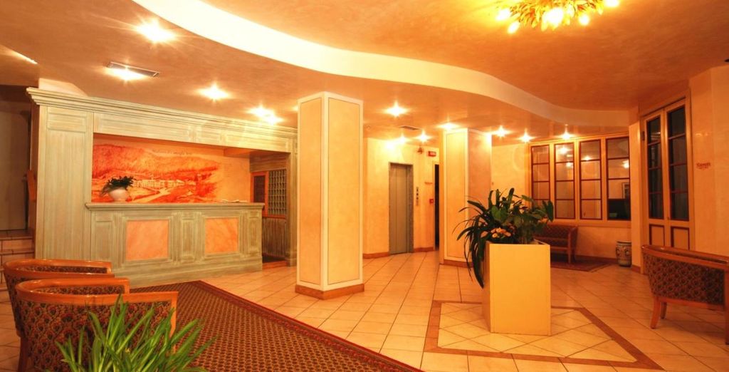 Hotel Ideal 4*