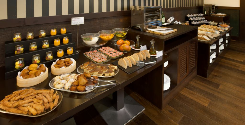 NH Collection Sevilla 4*